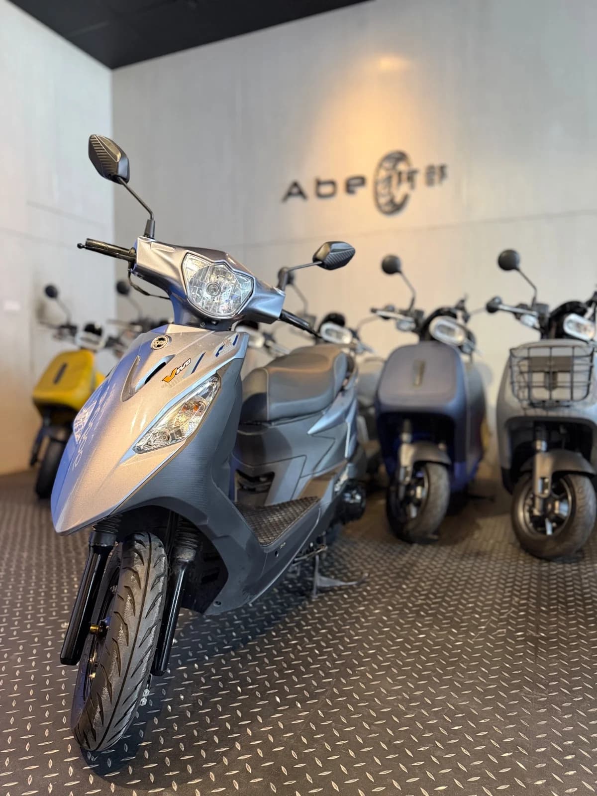 2024 sym vivo125|準新車!質感通勤首選|里程5000